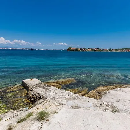 Tanzanite Apartman Sestrunj