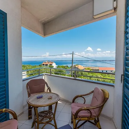 Tanzanite Apartman Sestrunj